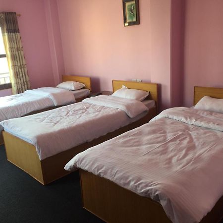 Obey Guest House โพคารา ภายนอก รูปภาพ