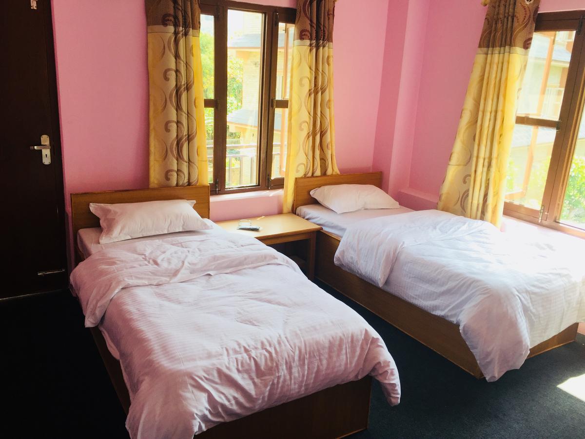 Obey Guest House โพคารา ภายนอก รูปภาพ