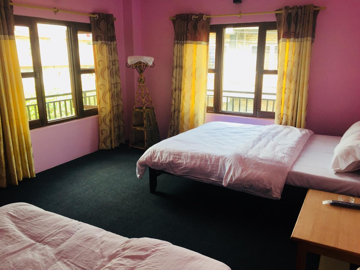 Obey Guest House โพคารา ภายนอก รูปภาพ